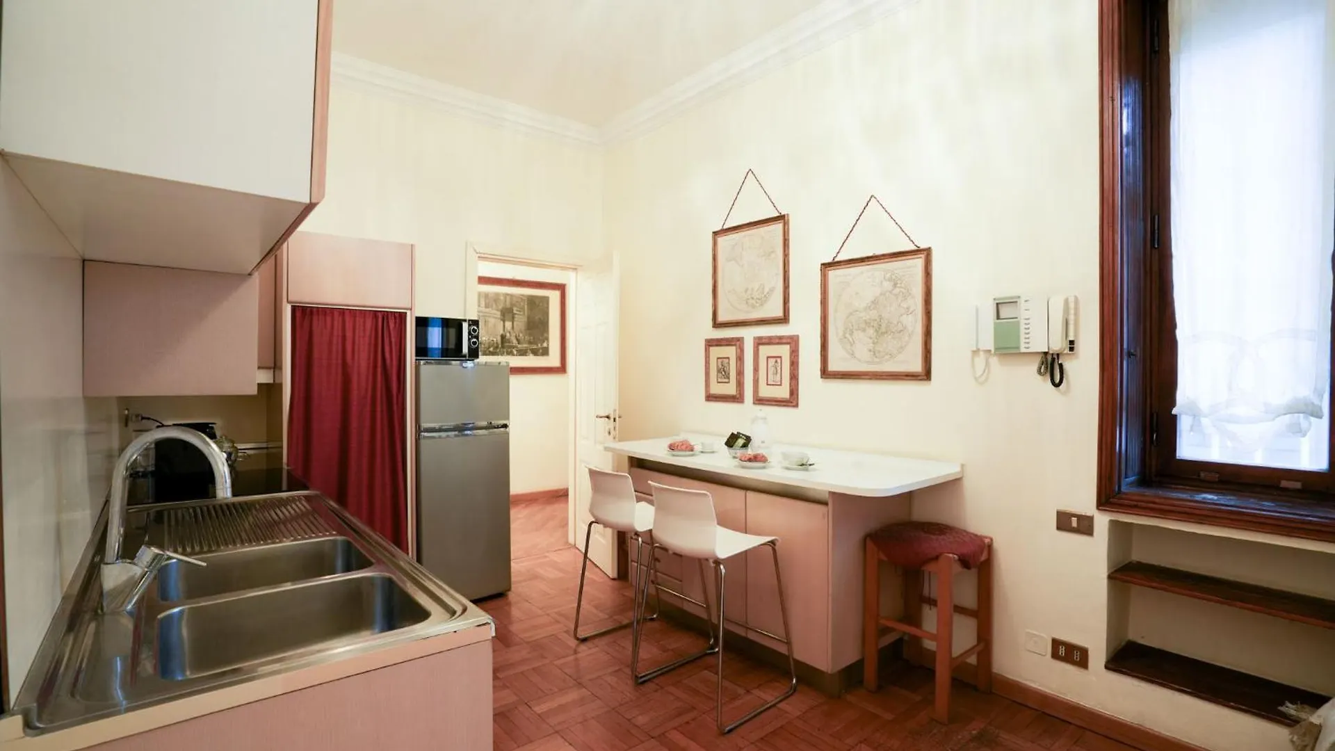 Duomo Center Apartment 2 Milan